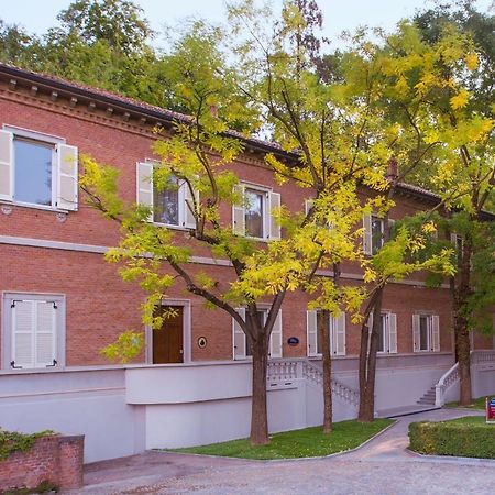 Villaggio Narrante - Foresteria Delle Vigne Serralunga d'Alba Ngoại thất bức ảnh